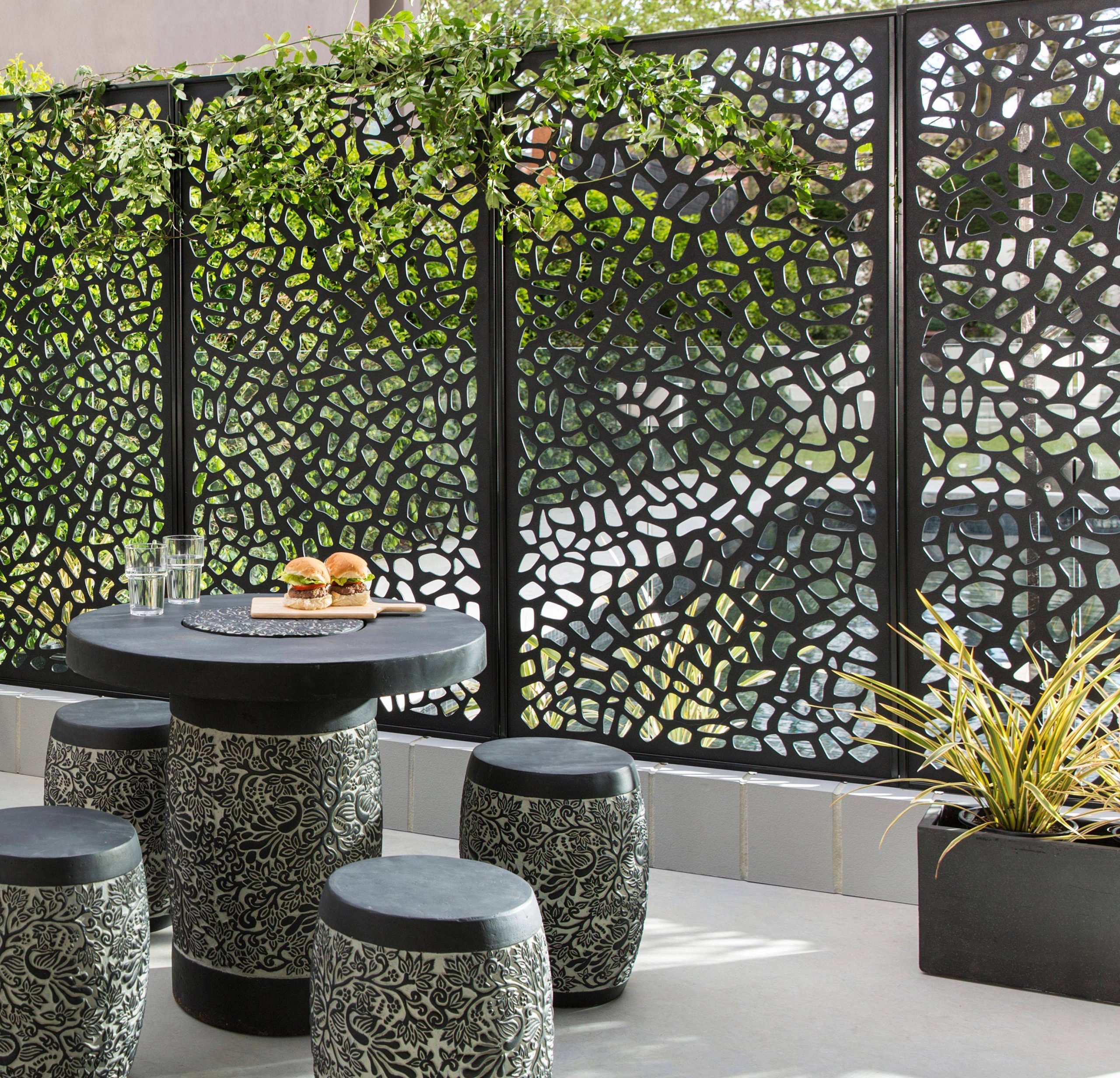 18 Garden Screen Panels Ideas To Try This Year | Sharonsable throughout Outdoor Screen Design