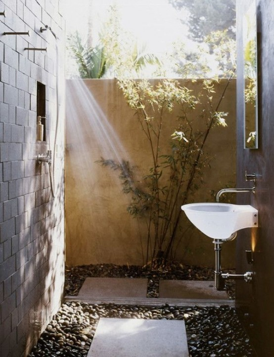 What I Learned After Testing Five Different DIY Outdoor Bidet Designs