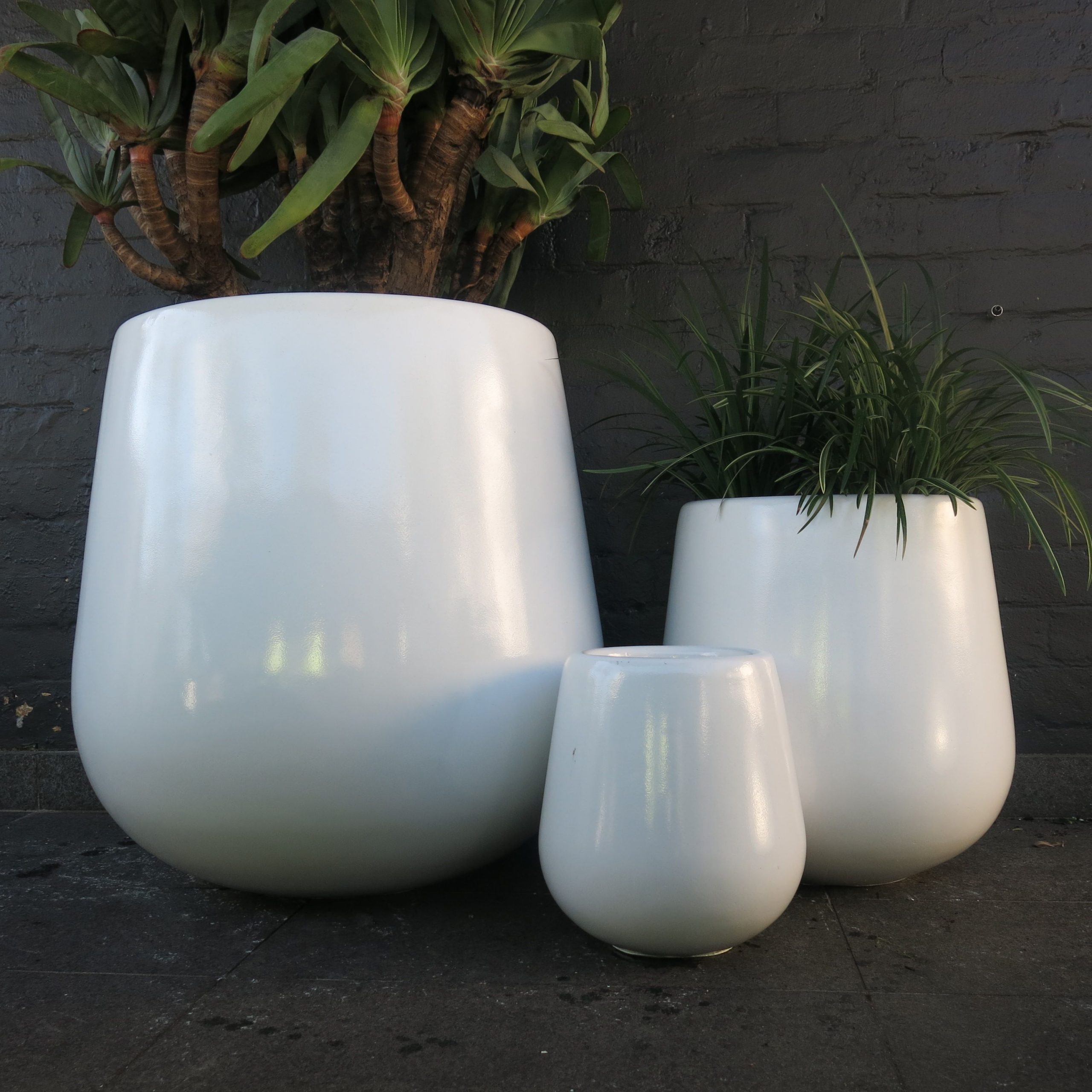 Contemporary Vase - Garden Life | Vase Crafts, Contemporary Vases, Diy Vase intended for How Modern Outdoor Vase Trends Are Shifting Toward Raw Natural Textures