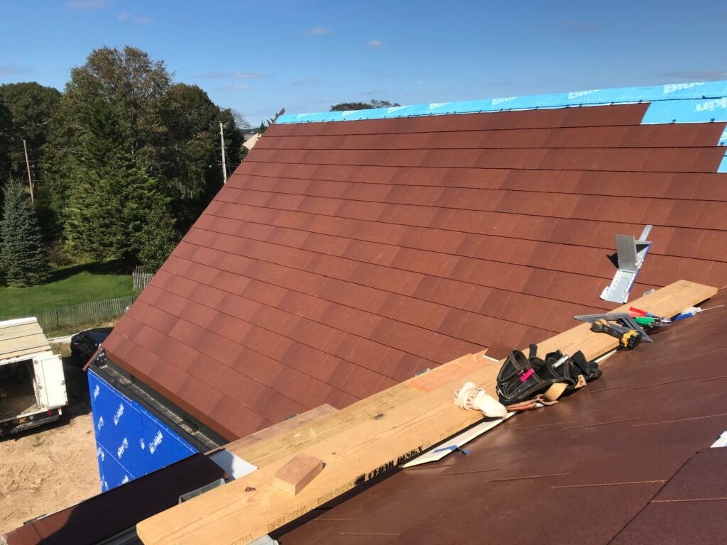 Mastering Transitions Where Roofs Meet Walls for Airtight Performance
