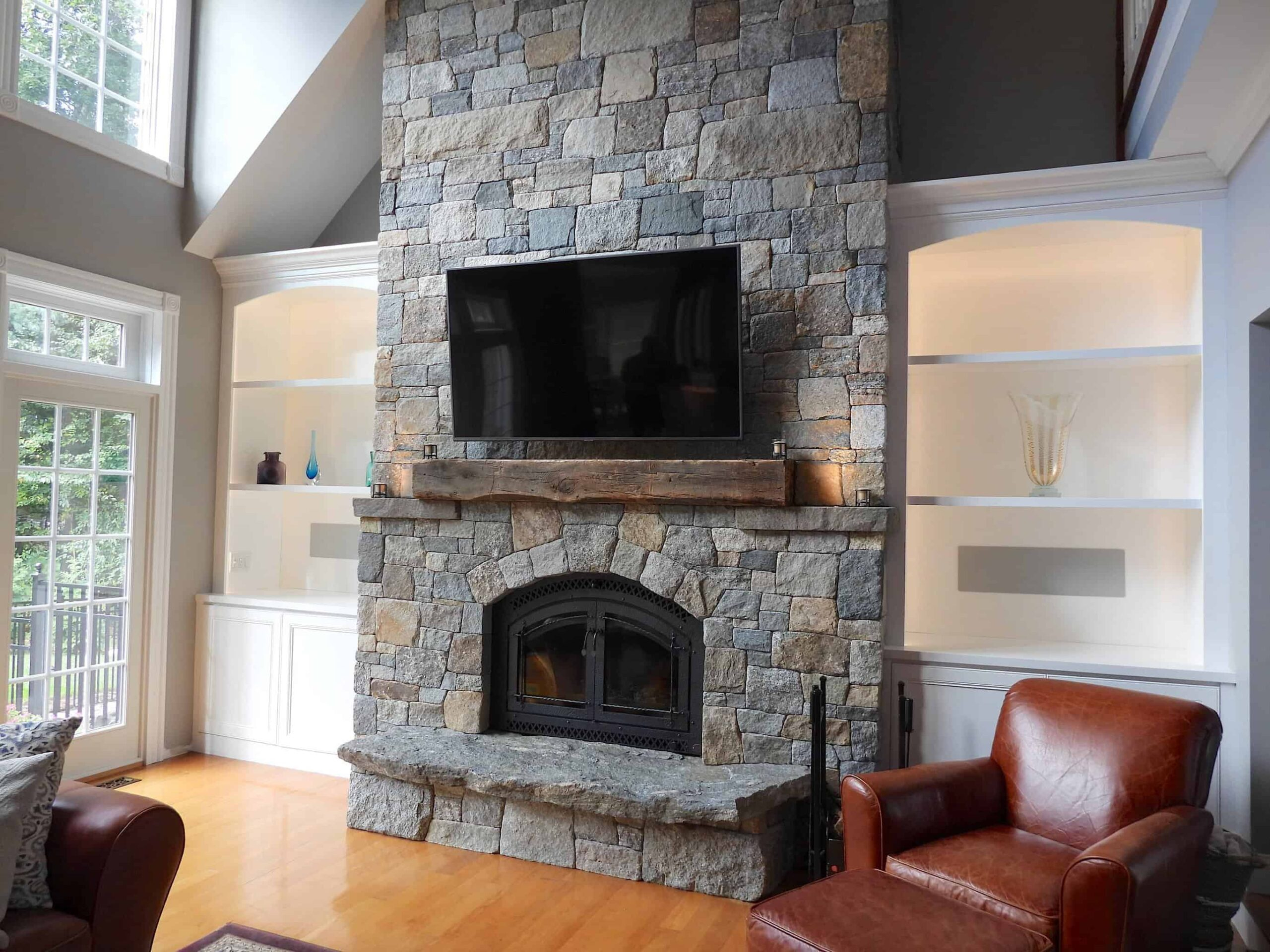 Timeless Stone Ideas For A Stunning Fireplace Design with Designing Stone Fireplaces That Feel Like They Belong in Your Yard