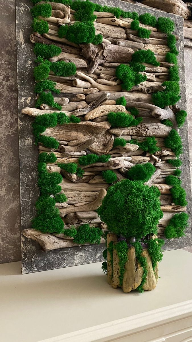 Wood And Moss Wall Sculpture throughout Outdoor Moss Wall Design