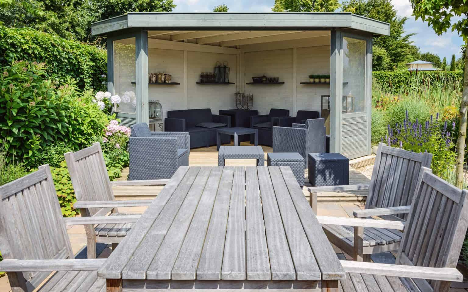 17 Ways To Turn Your Backyard Into A Summer Hangout Spot for Practical Tips for Turning Any Yard Into Your Favorite Weekend Hangout