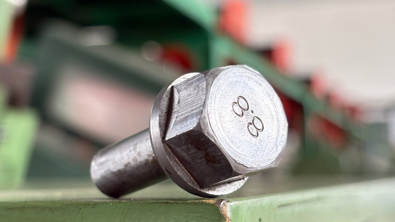 How to Avoid Common Pitfalls When Designing with Hold Down Bolts
