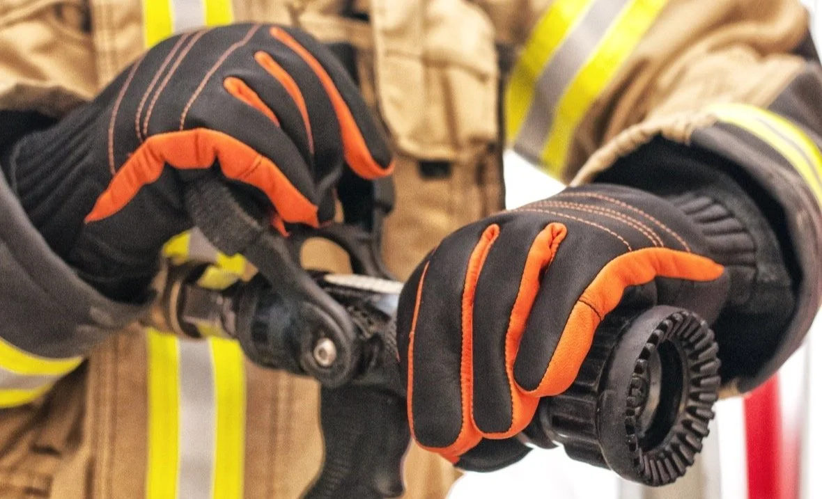 How to Balance Dexterity and Protection in Modern Fire Glove Design