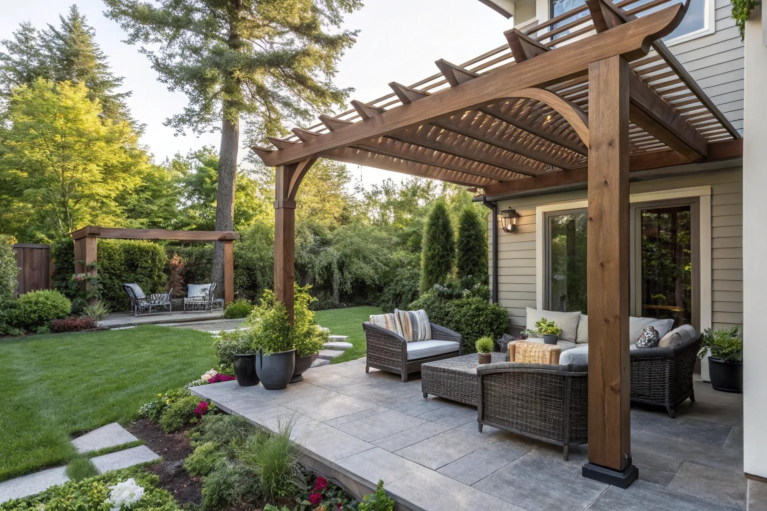Choosing Between Attached and Freestanding Pergolas for Your Backyard