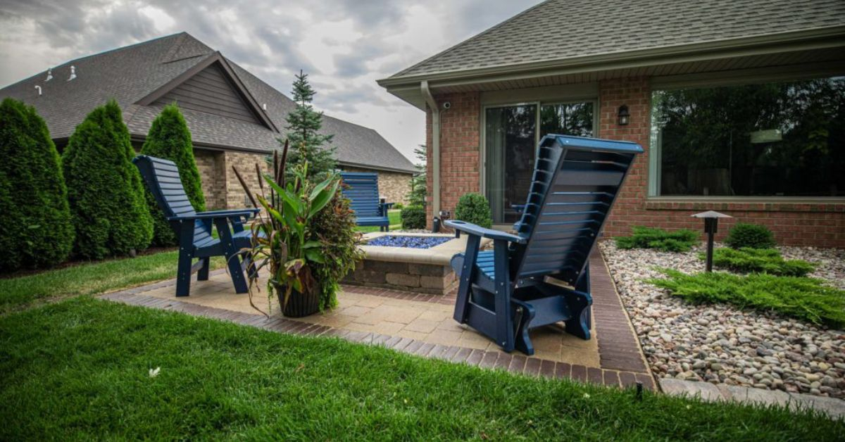 Modern Landscaping Ideas That Transform Yards Into Stylish, Functional ... in Transforming Overgrown Yards Into Beautiful Functional Outdoor Living Areas