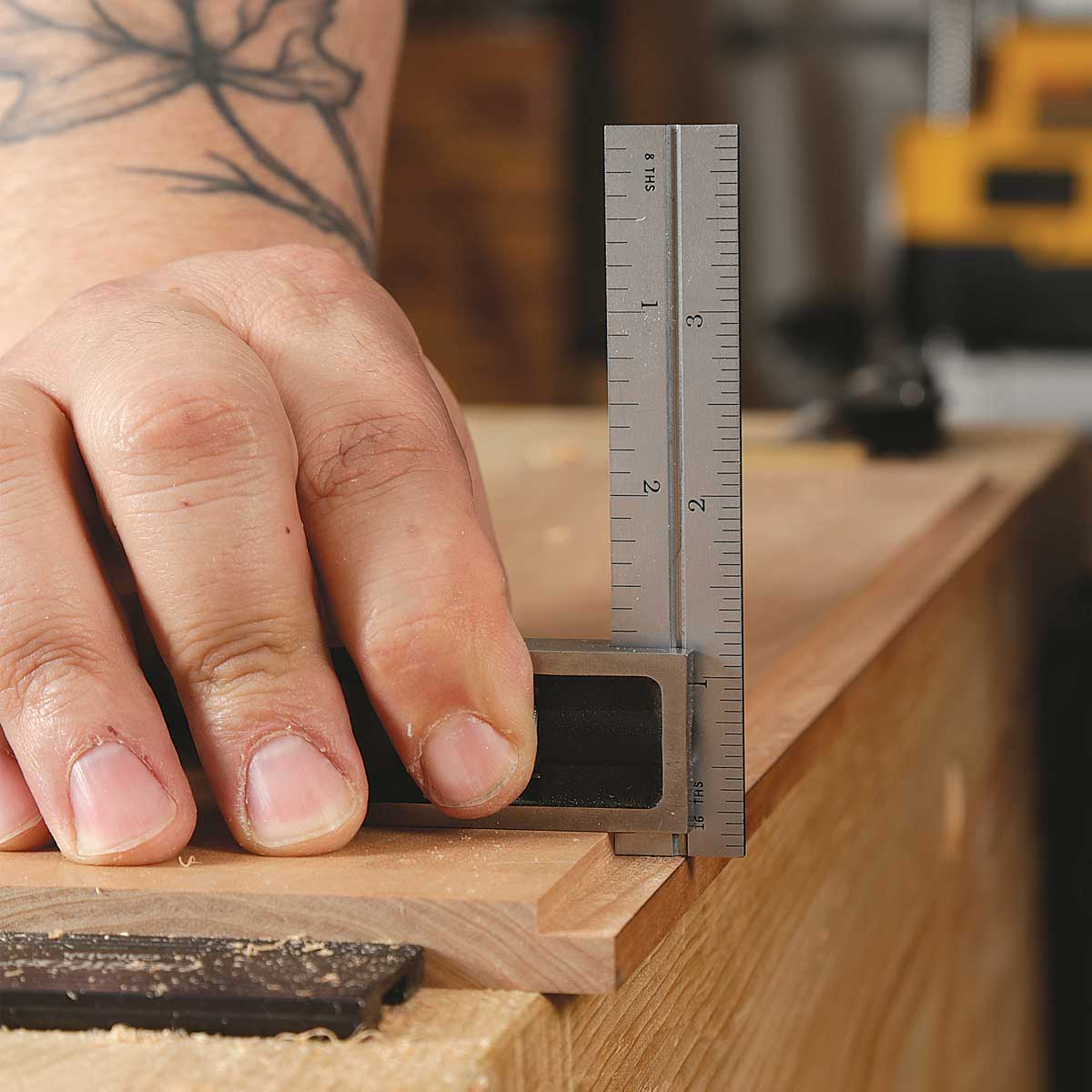 Mastering precision rabbet cuts with basic tools for stronger furniture builds