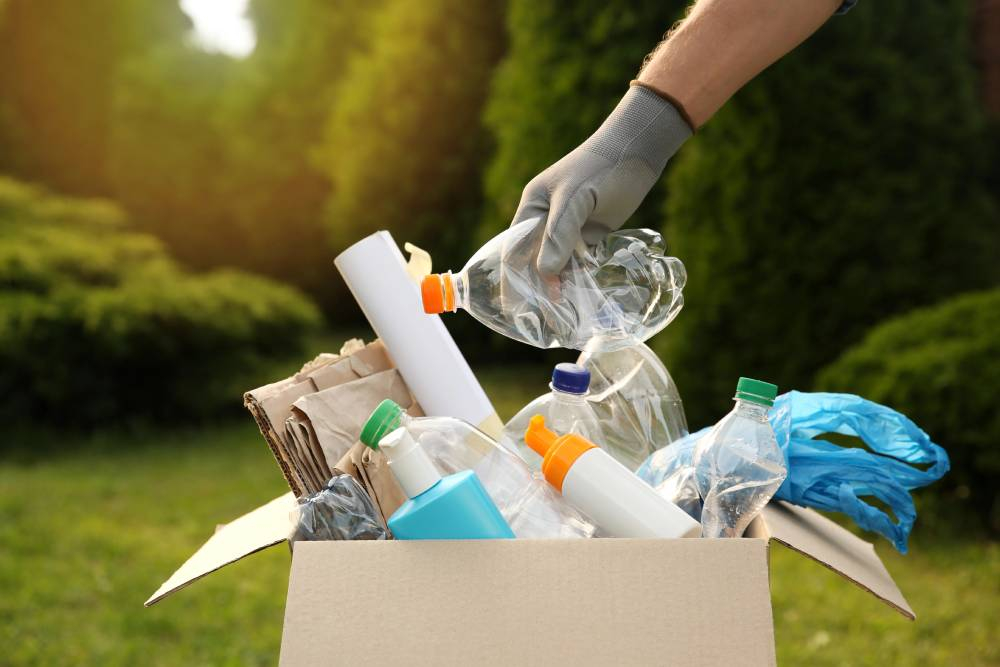 Understanding Sustainable Waste Management Practices - Zero Waste Solutions throughout What homeowners are learning about sustainable waste management in their backyards