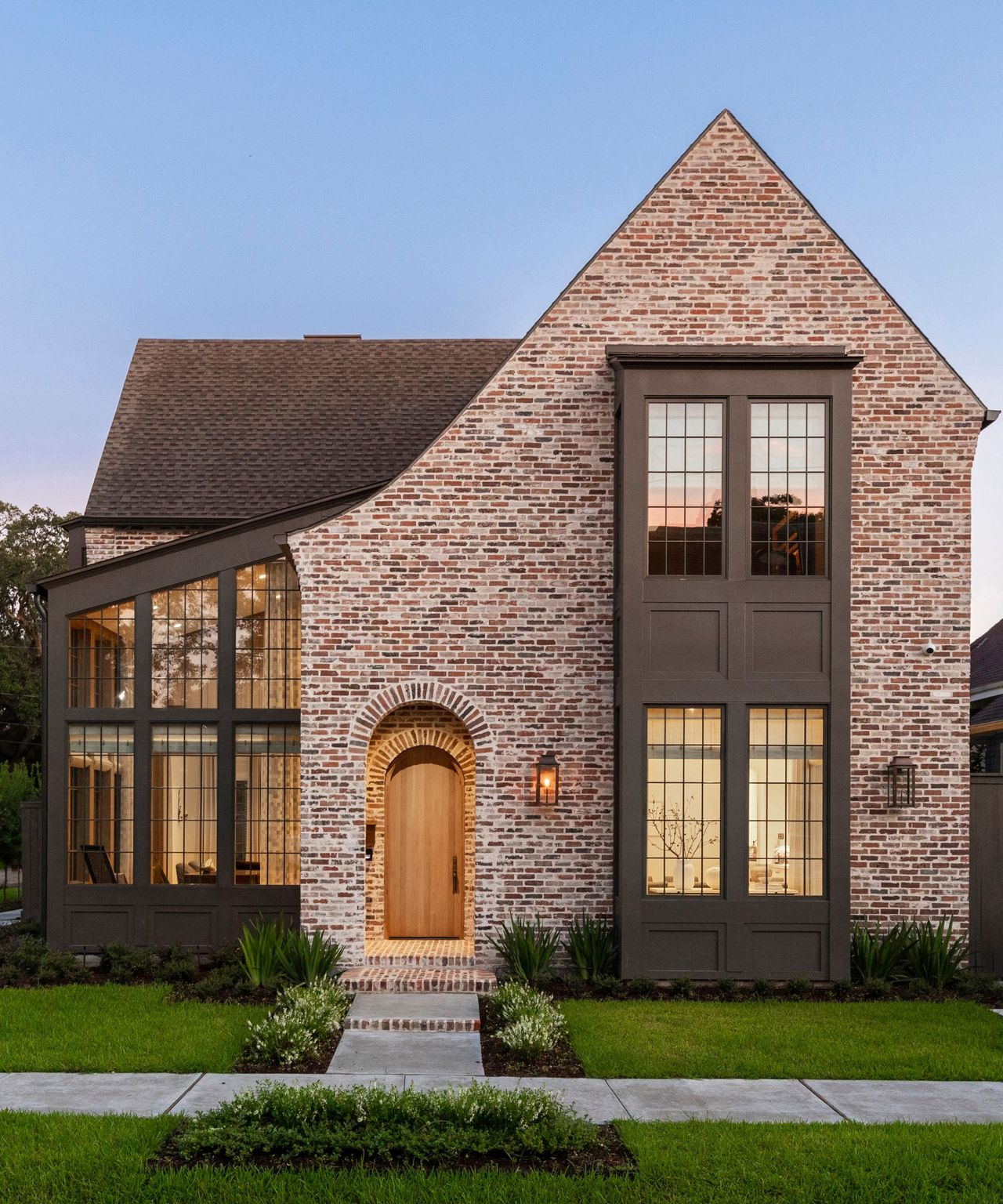 How to Choose the Perfect Brick Pattern to Complement Your Home Architecture