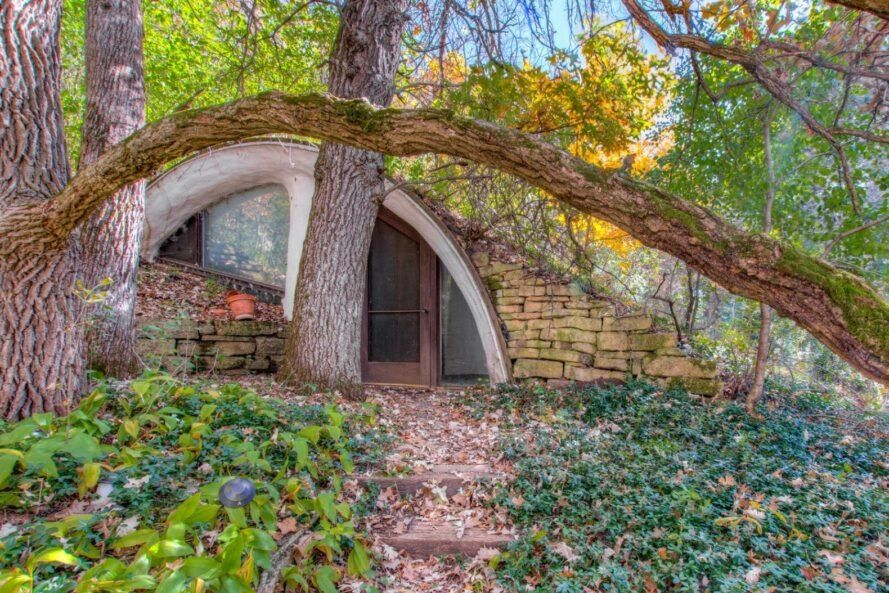 An Earth-Bermed Hobbit House Hits The Market For $190,000 | Earth ... with Beyond the Hobbit Hole The Real Engineering and Everyday Science of Modern Earth Bermed Houses