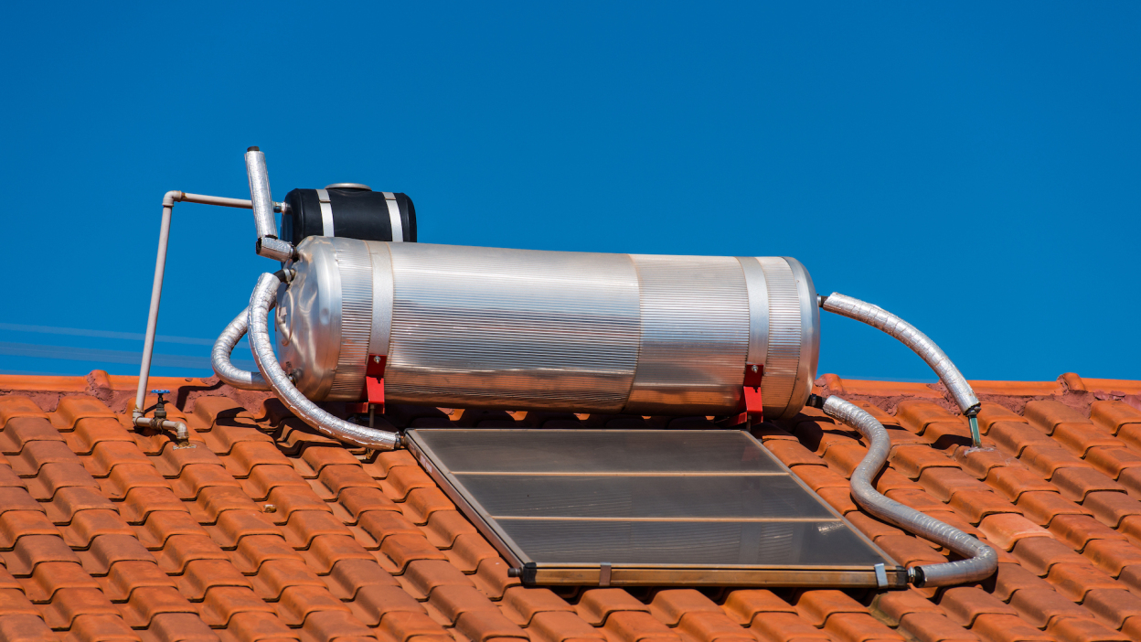 Consider Adding A Solar Water Heater To Your Home | Lifehacker pertaining to How Residential Solar Water Heaters Reduce Your Carbon Footprint by Two Tons Annually