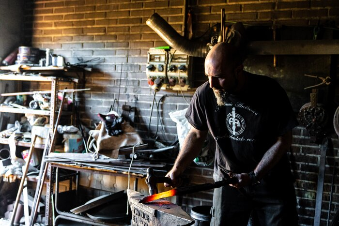 Fire & Steel Sword-Making Workshop, Toledo | Kimkim with regard to Iron Light Fixture