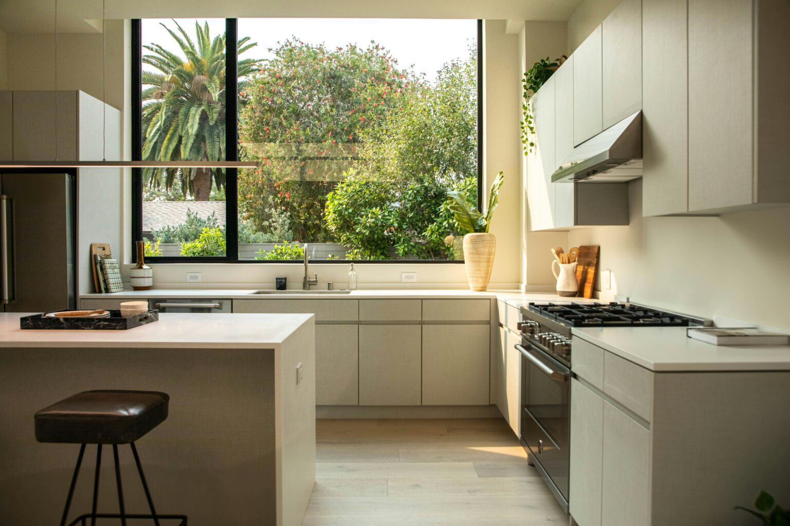 Is Your Kitchen Feeling Cramped? Designers Reveal Why | Yourlifechoices inside Why Your Kitchen Counters Feel So Crowded and How Designers Are Fixing It