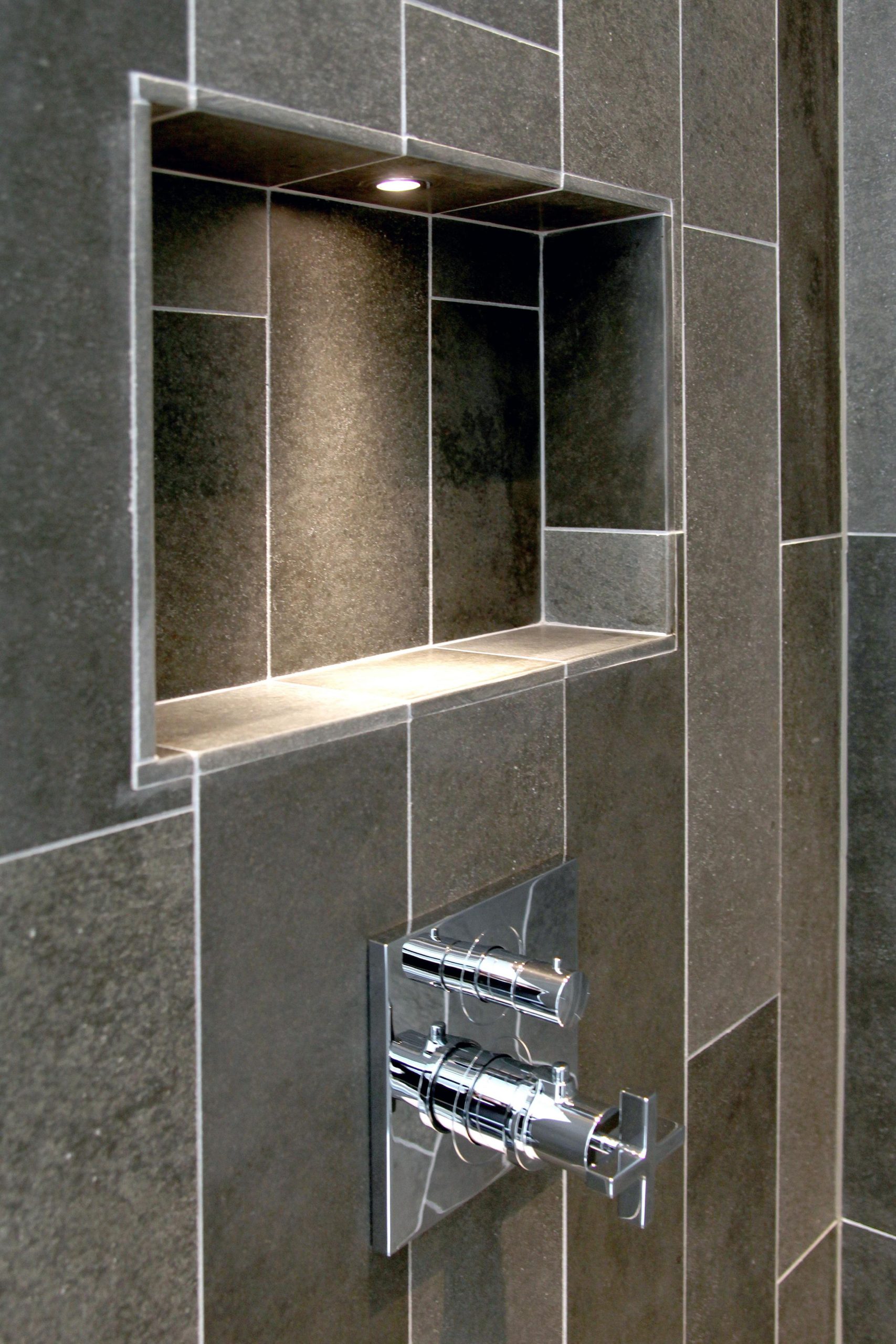 Recessed Bathroom Tile Niches pertaining to Smart Tile Layouts and Built In Niches That Completely Change How We Look at Alcove Tubs