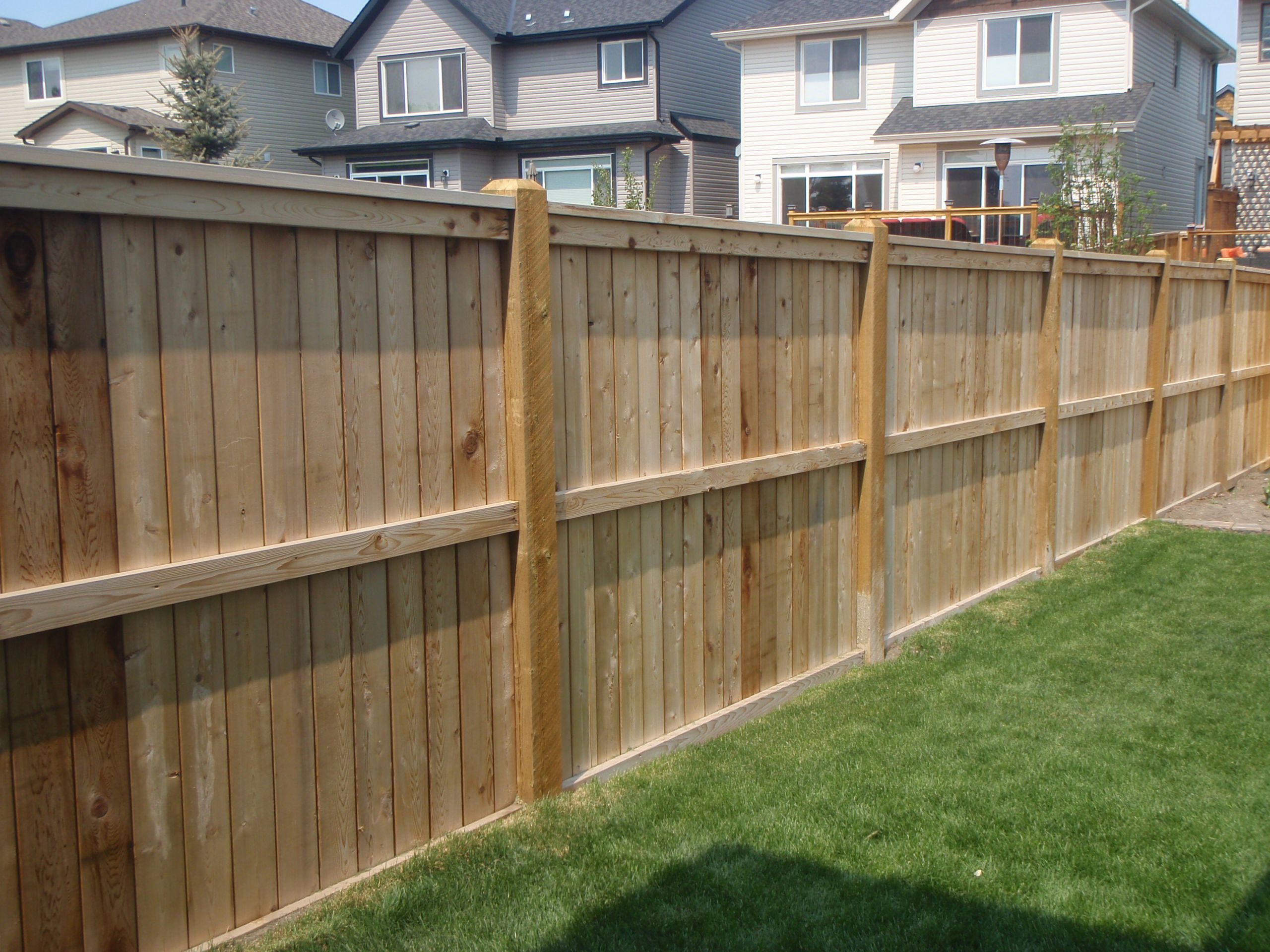 Trendy Backyard Fence Design Styles To Elevate Your Outdoor Space regarding How to Choose the Right Wood Fence Design for Your Yard Personality